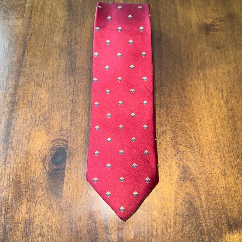 Vintage Prince Igor Neck Tie Burgundy Silk w Mini Diamond Pattern 3” W x 54” L
